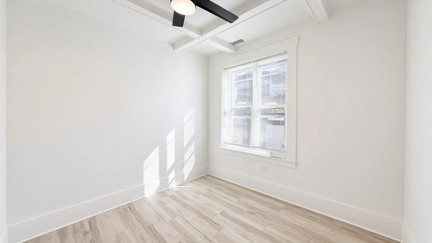 4347 W Irving Park Rd, , 60641, USA 60641-unit#2E-Chicago-IL