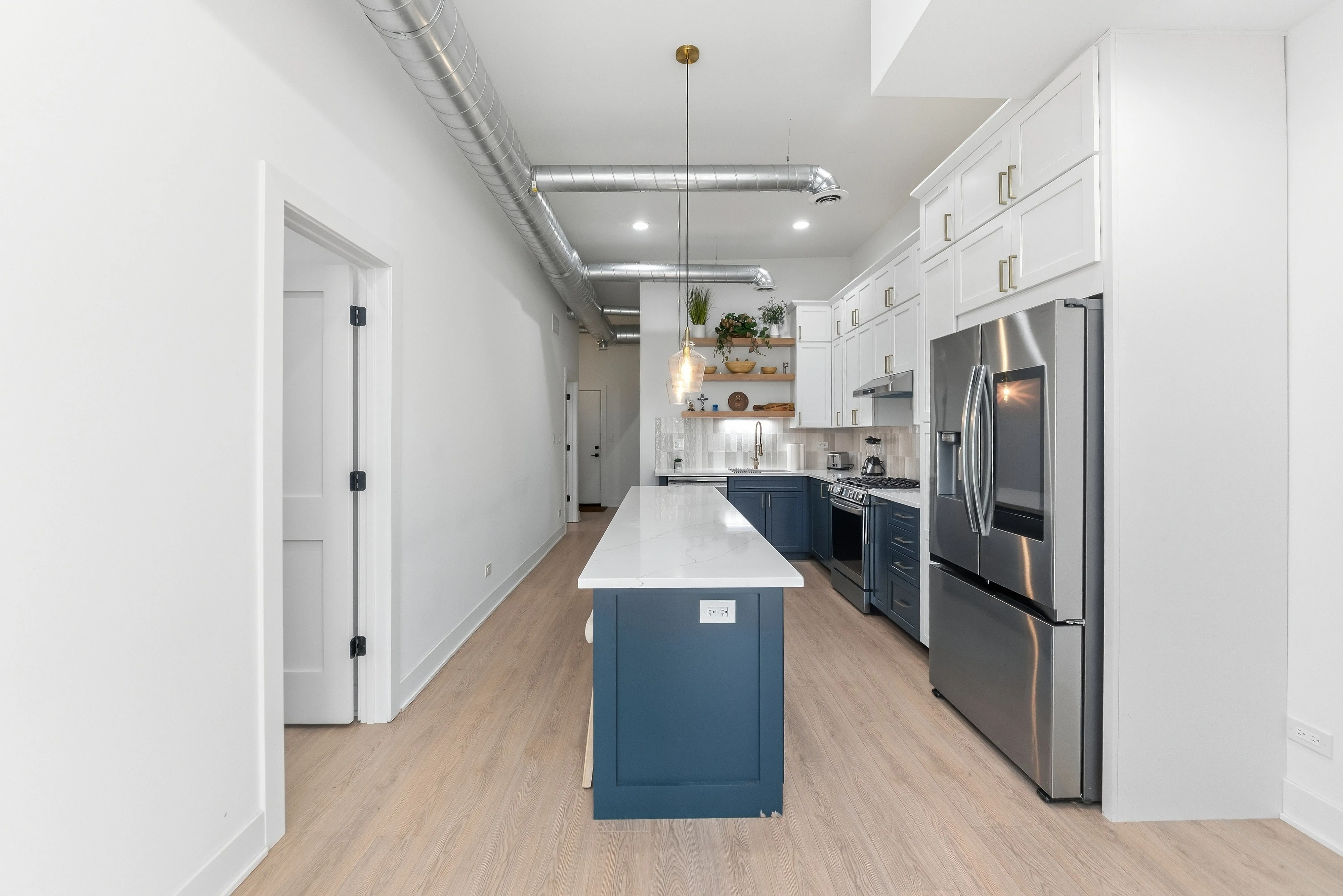 3300 N Racine Ave, , 60657, USA 60657-unit#1-Chicago-IL