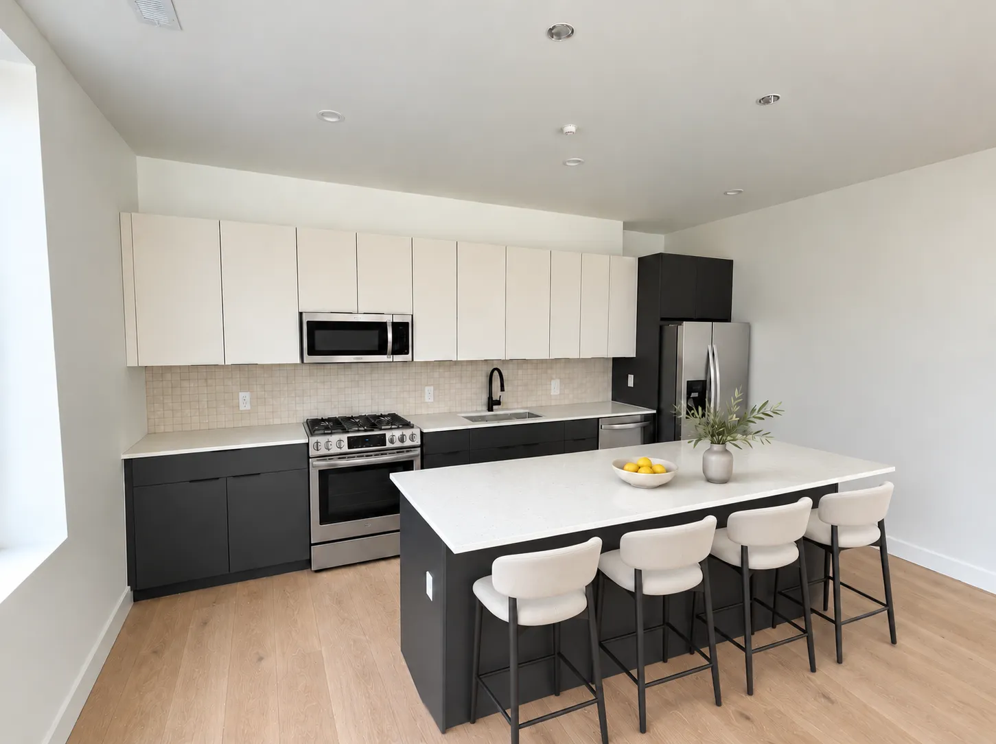 4340 N California Ave, ,  60618, USA 60618-unit#305-Chicago-IL