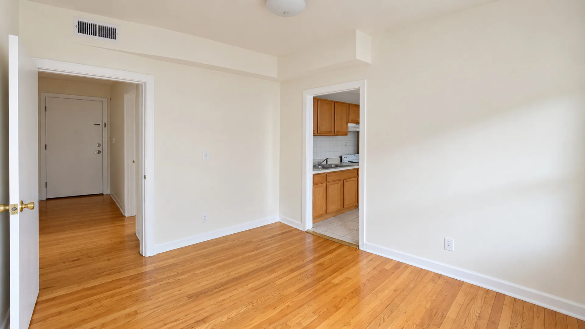 3560 W Cortland St, , 60647, USA 60647-unit#2RW-Chicago-IL
