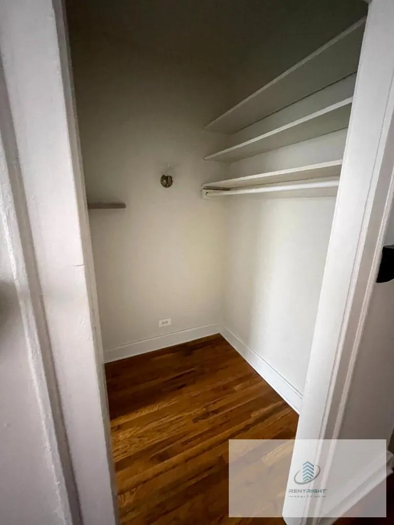 4915 W Belle Plaine Ave, , 60641, USA 60641-unit#4915-216-Chicago-IL