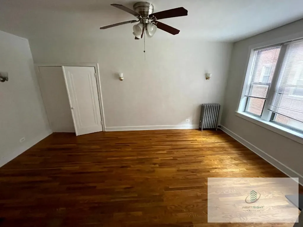 4915 W Belle Plaine Ave, , 60641, USA 60641-unit#4915-216-Chicago-IL
