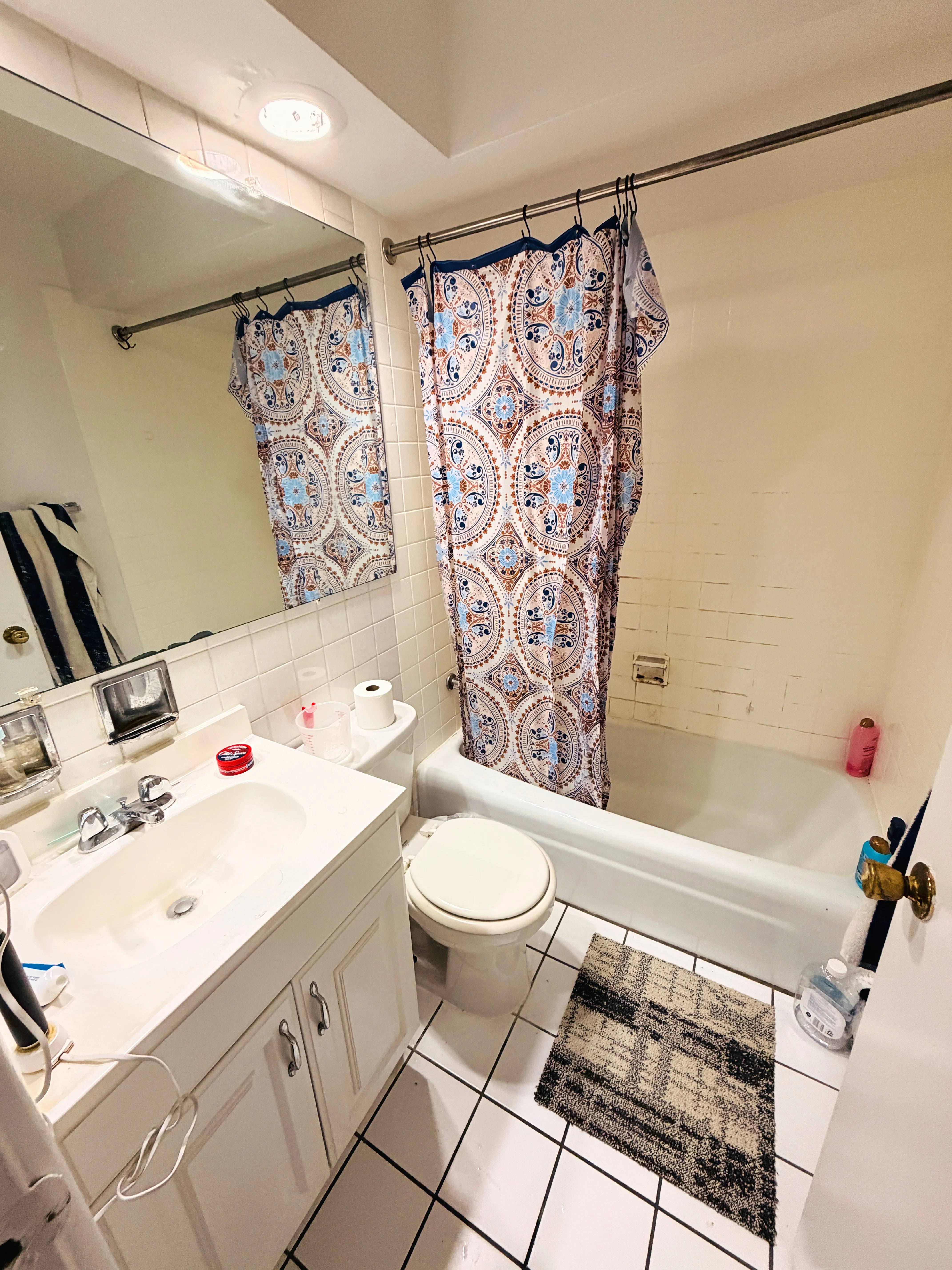 639 W Grace St, , 60613, USA 60613-unit#235-Chicago-IL