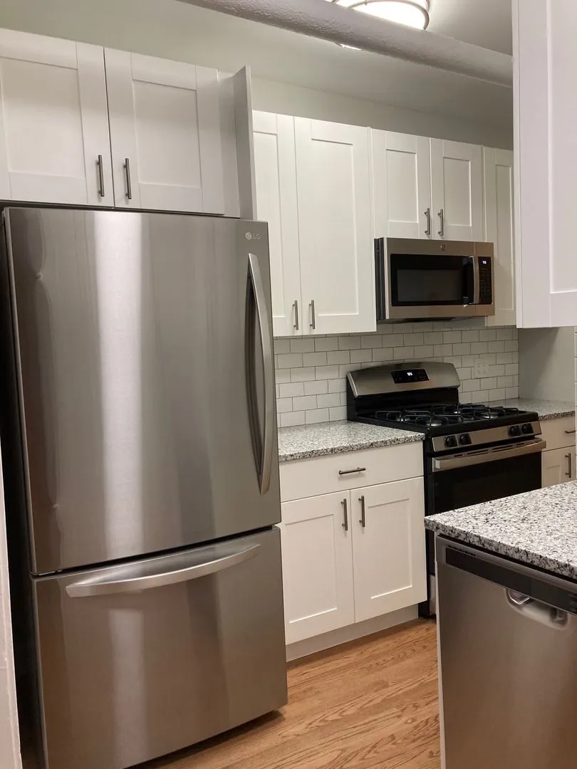2317 W Chase Ave, , 60645, USA 60645-unit#19-1-Chicago-IL