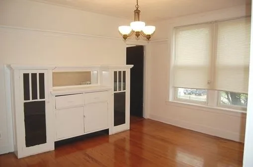 742 E 49th St, ,  60615, USA 60615-unit#3-Chicago-IL