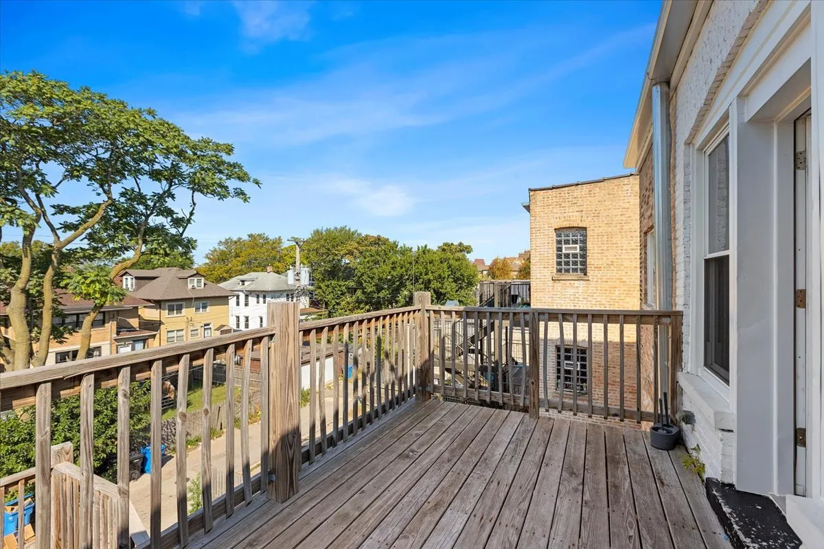 7134 S Yates Blvd, ,  60649, USA 60649-unit#3N-Chicago-IL