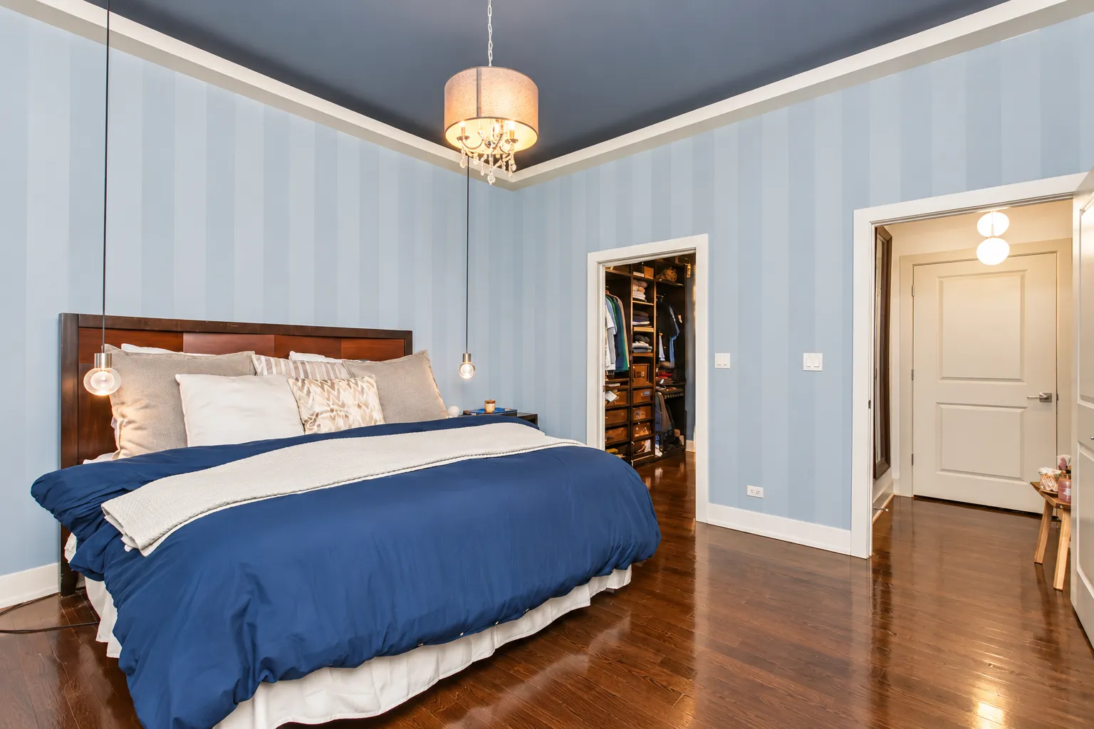 4234 S Ellis Ave, ,  60653, USA 60653-unit#4B-Chicago-IL
