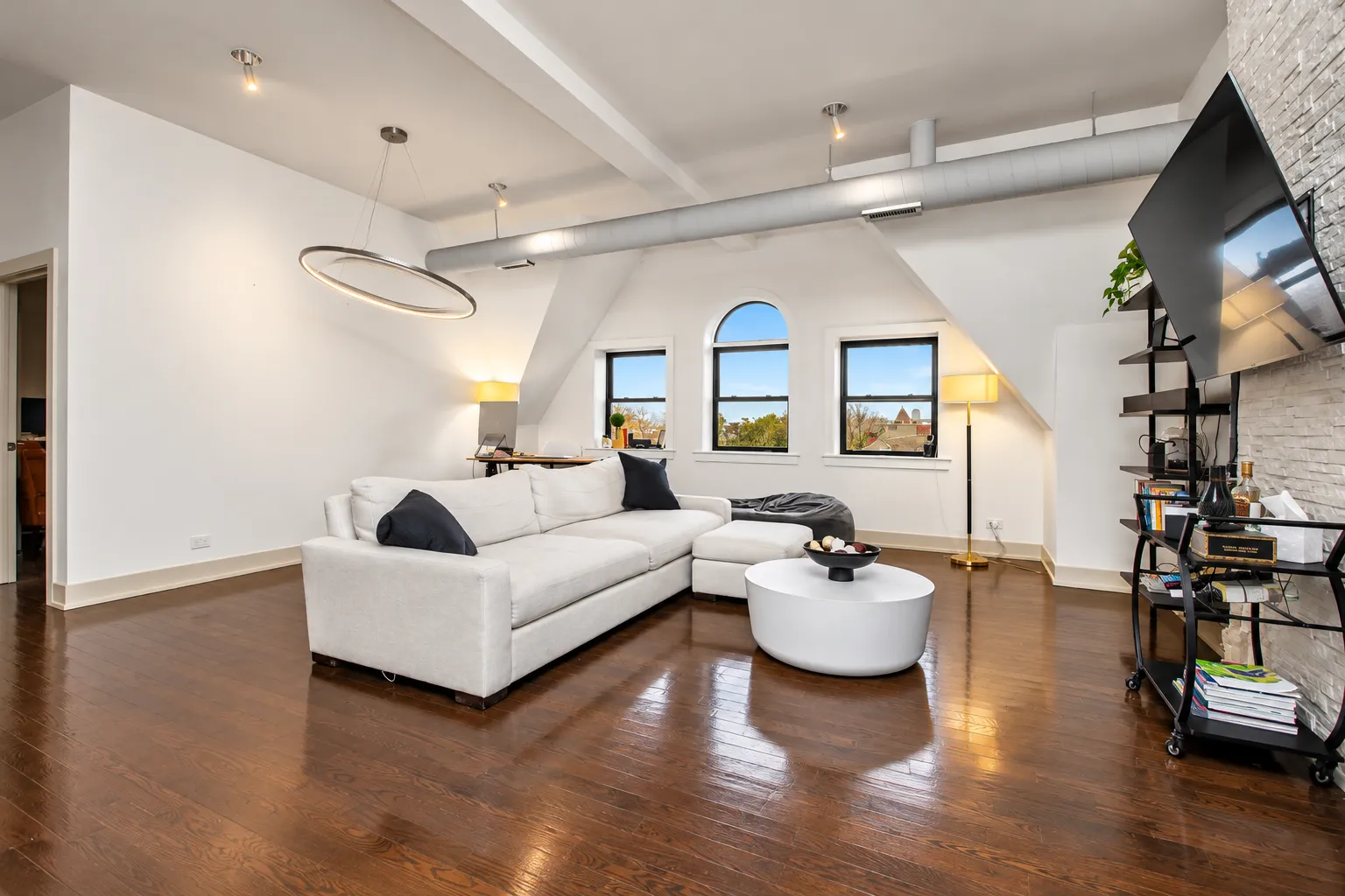4234 S Ellis Ave, ,  60653, USA 60653-unit#4B-Chicago-IL