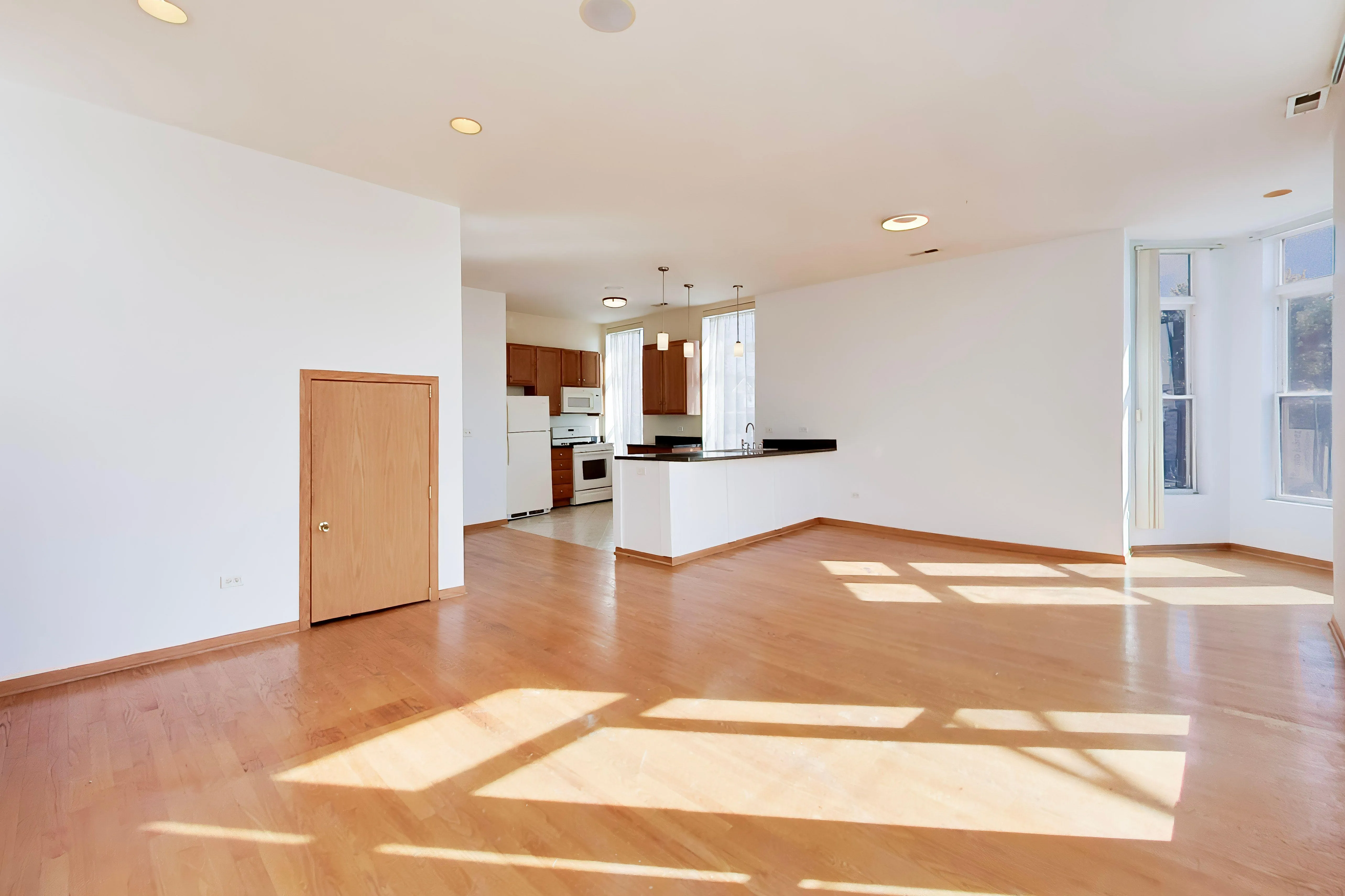 1700 W Cermak Rd, , 60608, USA 60608-unit#2F-Chicago-IL
