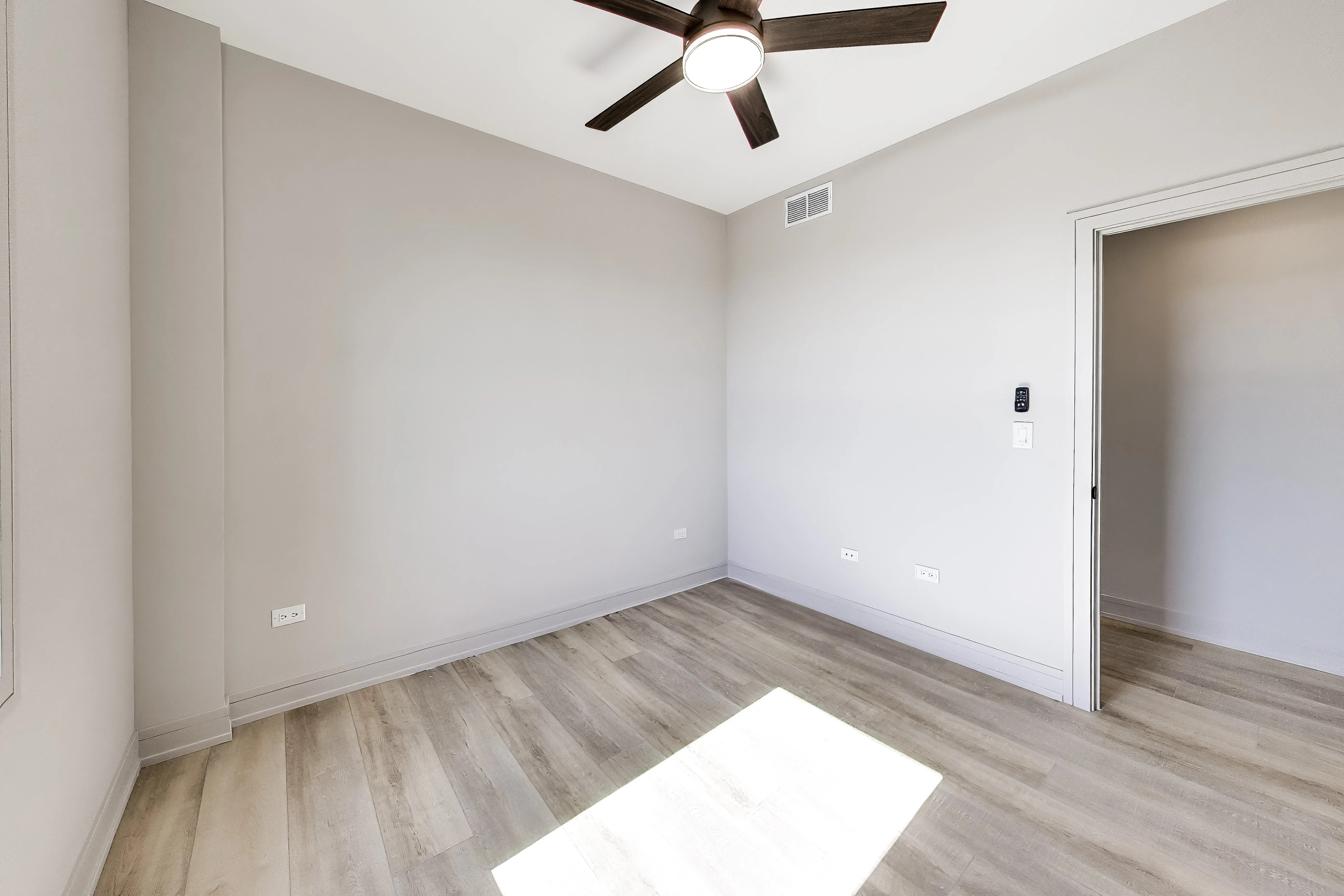 3645 S Michigan Ave, ,  60653, USA 60653-unit#1S-Chicago-IL