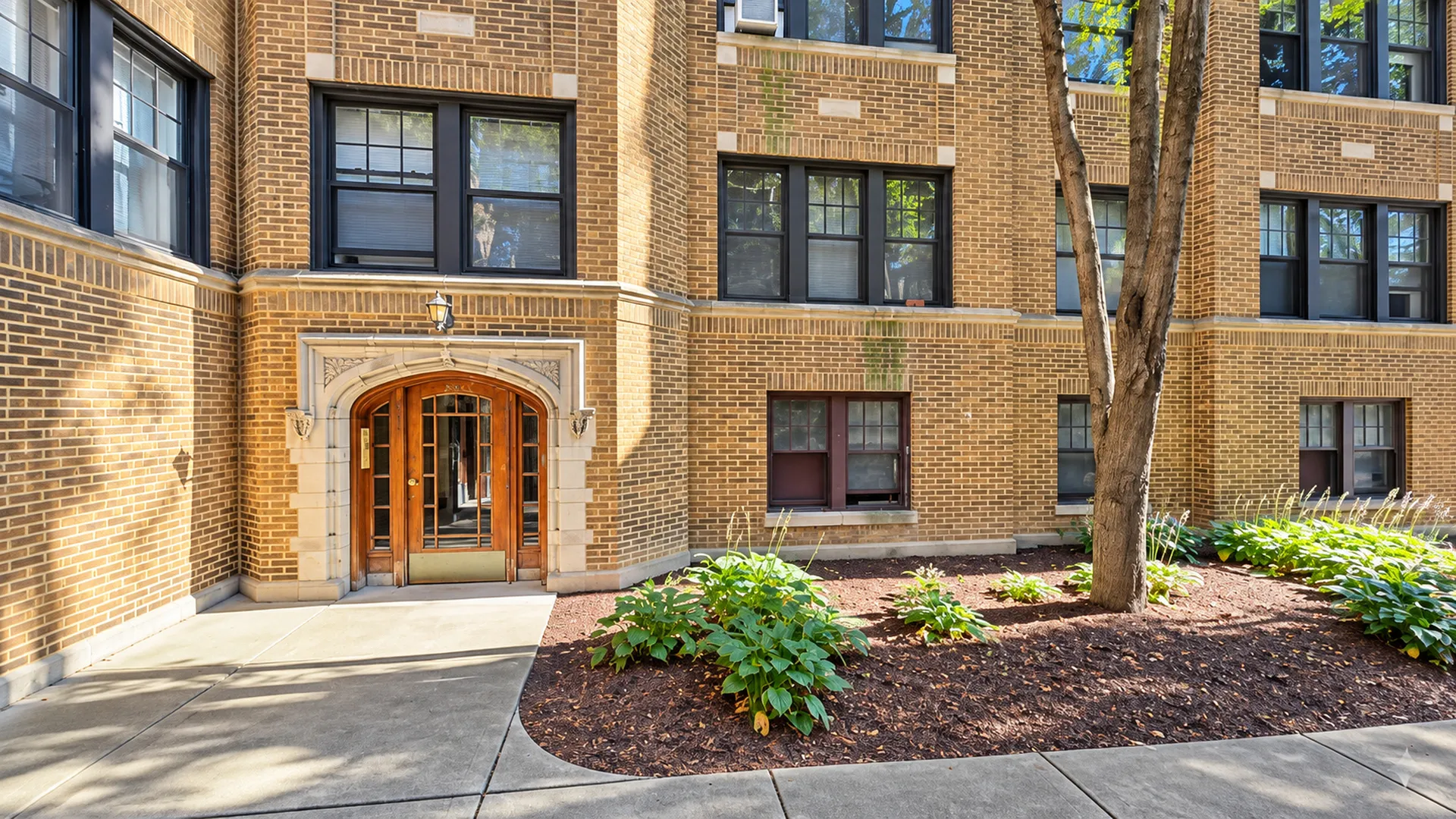 2336 W Addison St, , 60618, USA 60618-unit#H2-Chicago-IL