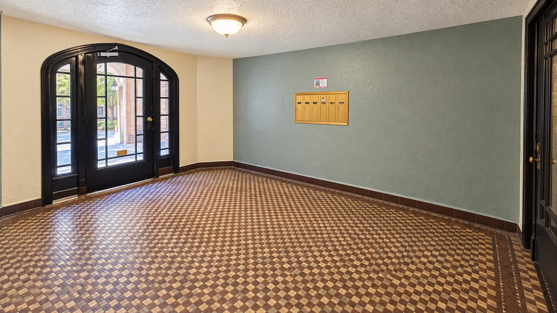 2336 W Addison St, , 60618, USA 60618-unit#H2-Chicago-IL