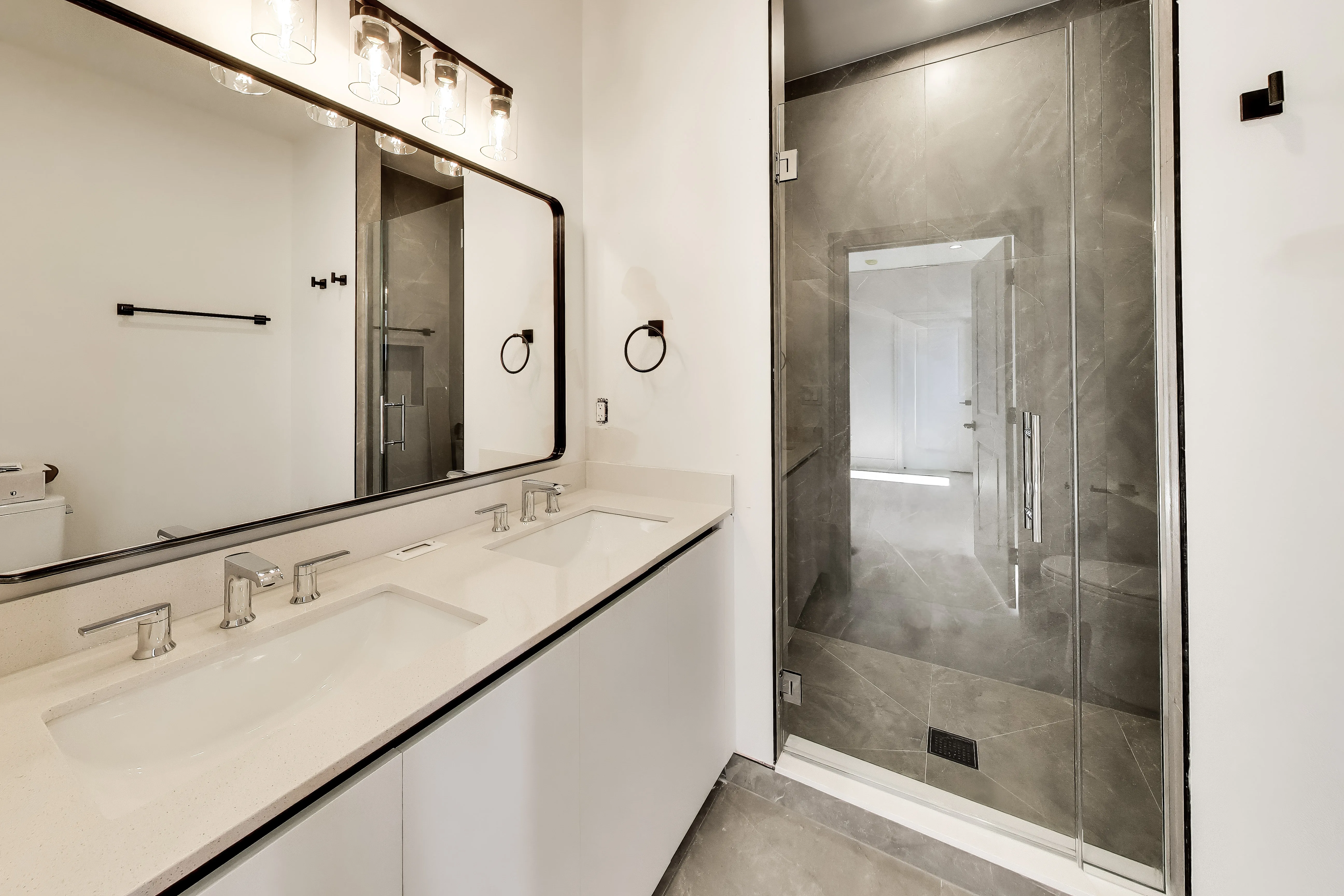 3645 S Michigan Ave, ,  60653, USA 60653-unit#1S-Chicago-IL