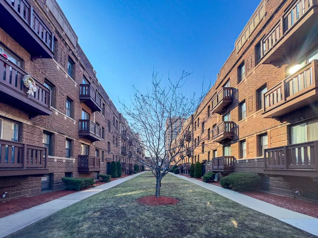3024 N Halsted St, , 60657, USA 60657-unit#GA-Chicago-IL