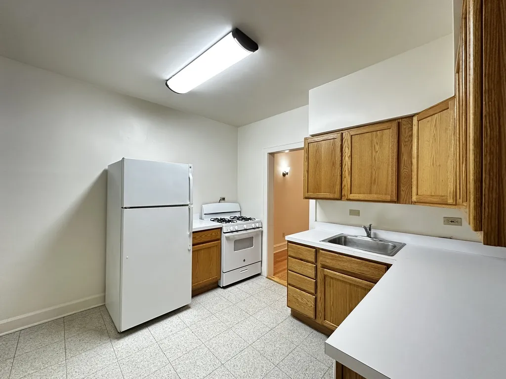 2633 W Ainslie St, ,  60625, USA 60625-unit#2-Chicago-IL