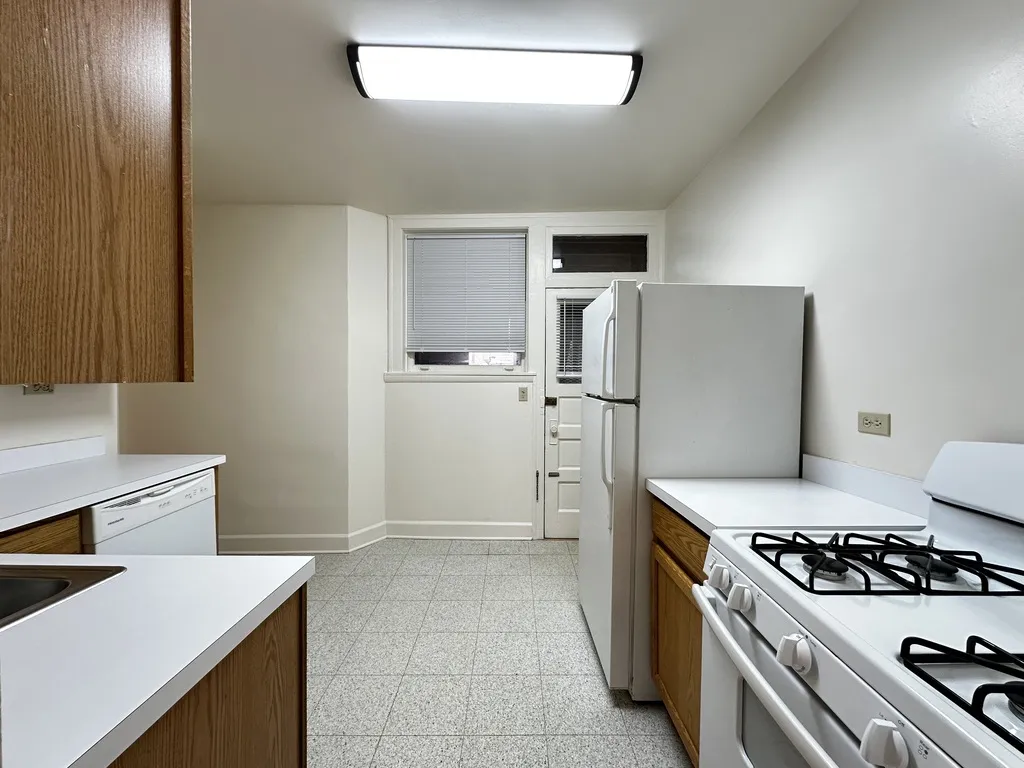 2633 W Ainslie St, ,  60625, USA 60625-unit#2-Chicago-IL