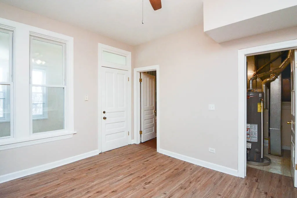 2143 W  Ave, ,  60622, USA 60622-unit#3-Chicago-IL