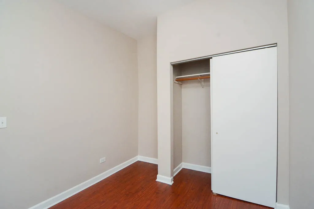 2143 W  Ave, ,  60622, USA 60622-unit#3-Chicago-IL