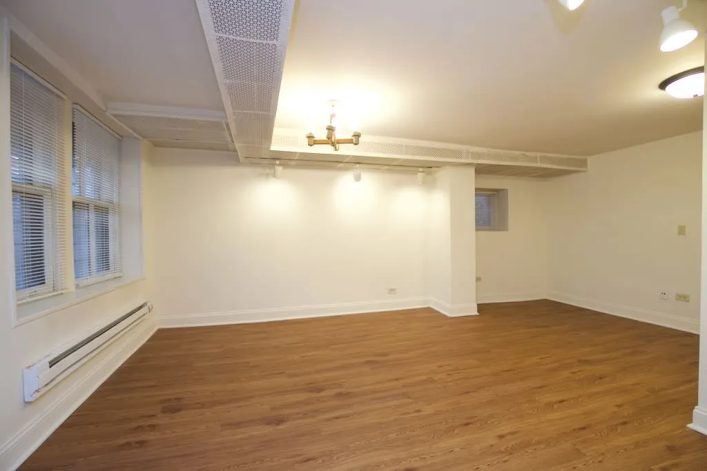 626 W Wellington Ave, ,  60657, USA 60657-unit#GR-Chicago-IL