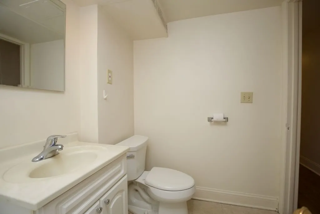 626 W Wellington Ave, ,  60657, USA 60657-unit#GR-Chicago-IL