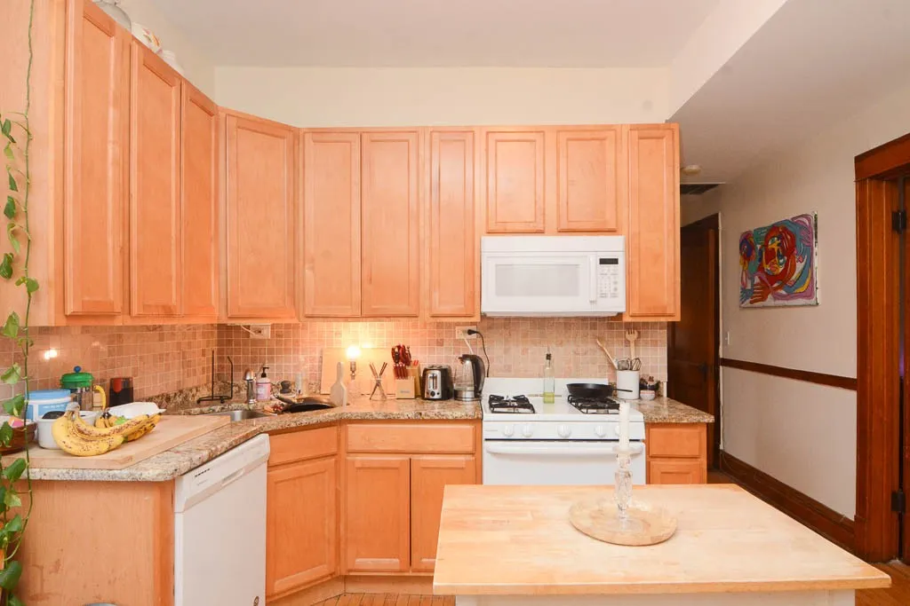 2312 W Iowa St, ,  60622, USA 60622-unit#3F-Chicago-IL