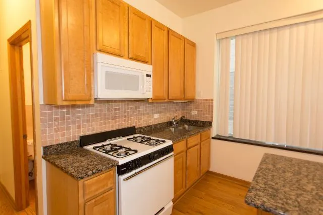 2138 W  Ave, ,  60622, USA 60622-unit#2F-Chicago-IL