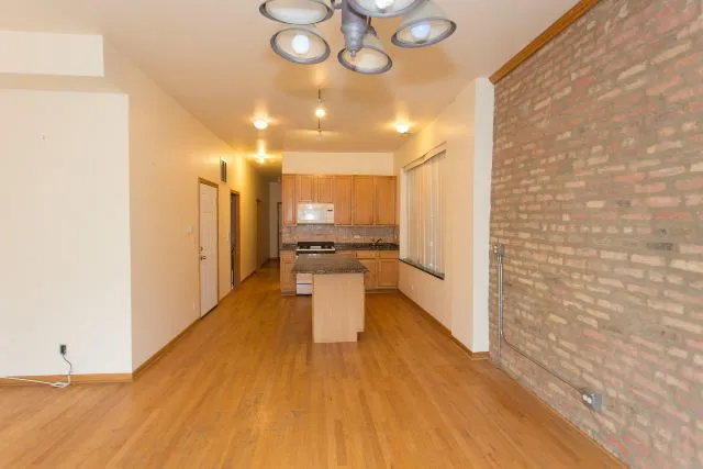 2138 W  Ave, ,  60622, USA 60622-unit#2F-Chicago-IL