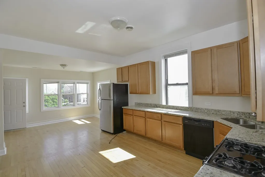2230 W Iowa St, ,  60622, USA 60622-unit#3-Chicago-IL