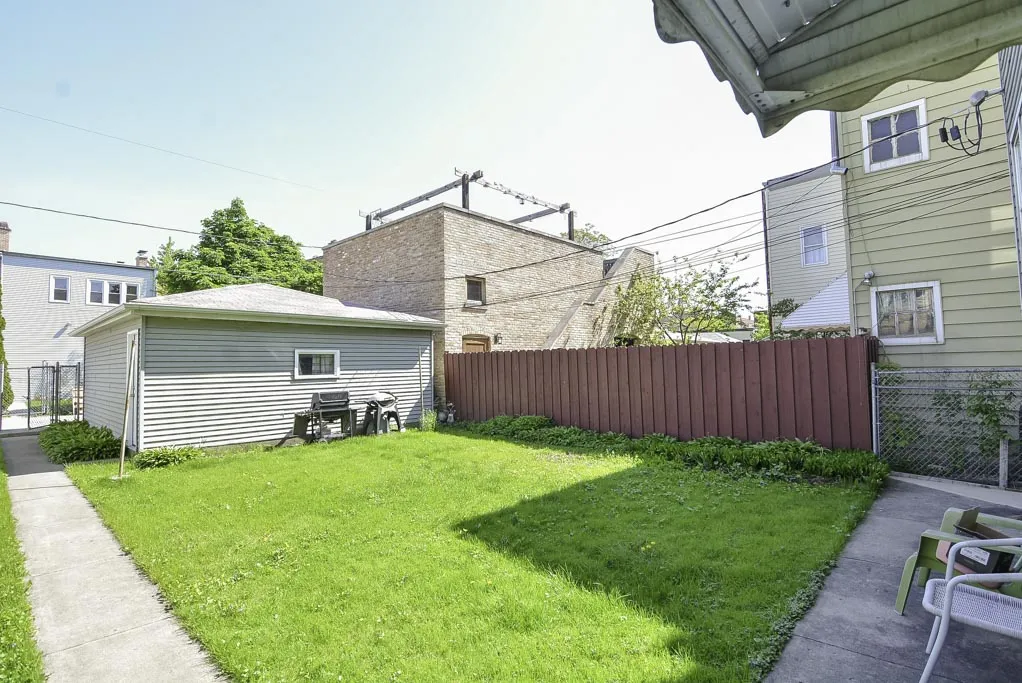 2230 W Iowa St, ,  60622, USA 60622-unit#3-Chicago-IL