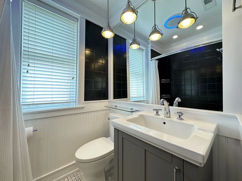1653 W Gregory St, , 60640, USA 60640-unit#3-Chicago-IL