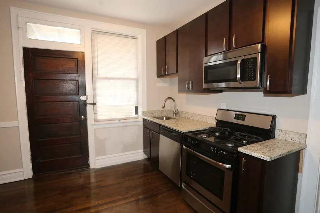 3825 N Drake Ave, ,  60618, USA 60618-unit#1-Chicago-IL