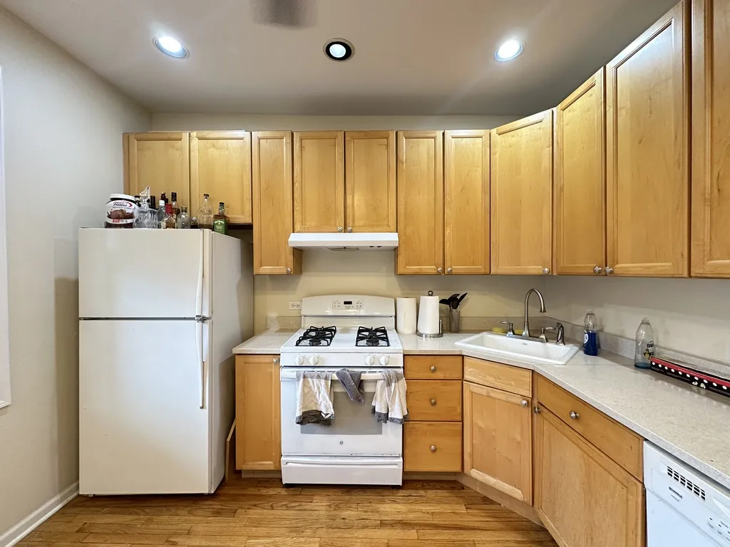 1738 W Nelson St, , 60657, USA 60657-unit#2-Chicago-IL