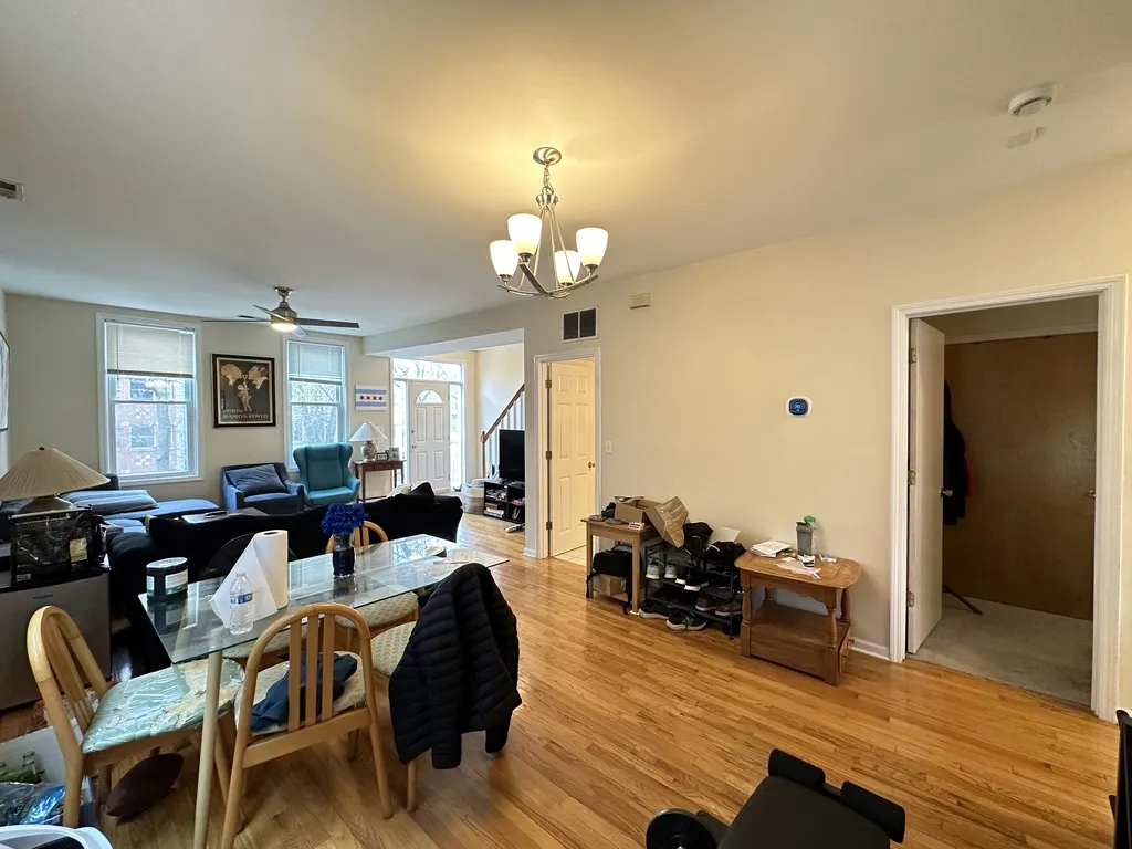 1738 W Nelson St, , 60657, USA 60657-unit#2-Chicago-IL