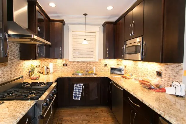 831 W Buckingham Pl, , 60657, USA 60657-unit#2-Chicago-IL