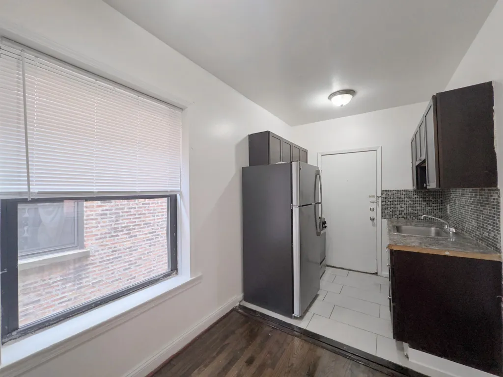 931 W Sunnyside Ave, ,  60640, USA 60640-unit#2N-Chicago-IL
