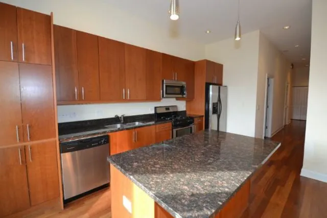 1354 W Augusta Blvd, ,  60642, USA 60642-unit#201-Chicago-IL
