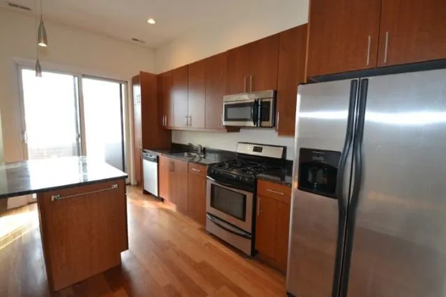 1354 W Augusta Blvd, ,  60642, USA 60642-unit#201-Chicago-IL