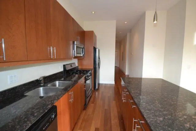 1354 W Augusta Blvd, ,  60642, USA 60642-unit#201-Chicago-IL