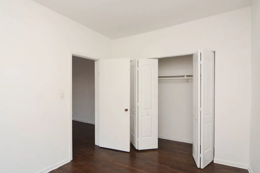 929 W Sunnyside Ave, , 60640, USA 60640-unit#3S-Chicago-IL