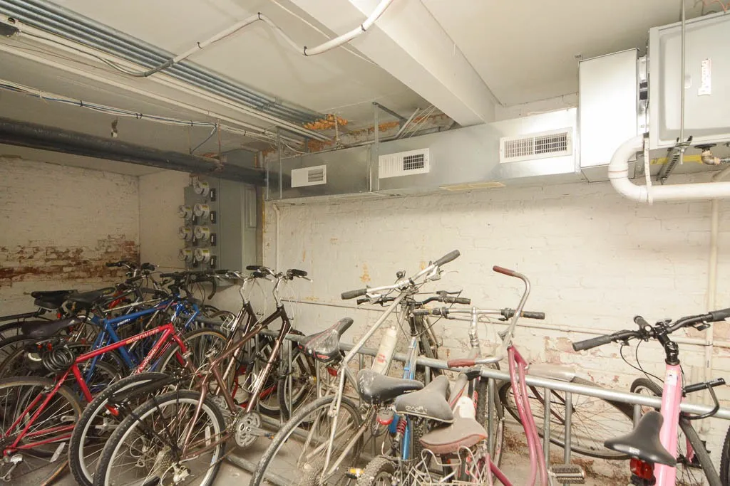 929 W Sunnyside Ave, , 60640, USA 60640-unit#3S-Chicago-IL