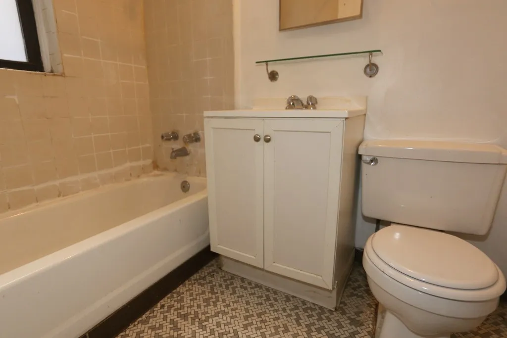 933 W Sunnyside Ave, ,  60640, USA 60640-unit#1N-Chicago-IL