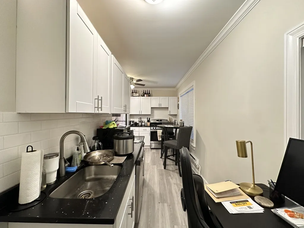 839 W Cornelia Ave, ,  60657, USA 60657-unit#1S-Chicago-IL