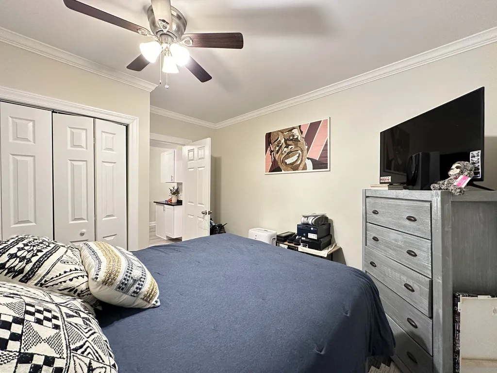 839 W Cornelia Ave, ,  60657, USA 60657-unit#1S-Chicago-IL