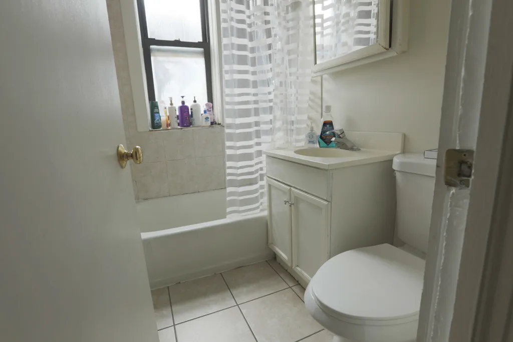 837 W Cornelia Ave, , 60657, USA 60657-unit#3N-Chicago-IL