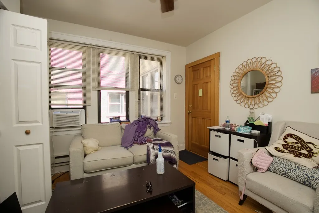 837 W Cornelia Ave, , 60657, USA 60657-unit#2N-Chicago-IL