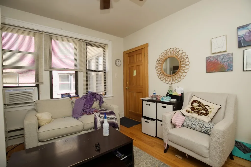 837 W Cornelia Ave, , 60657, USA 60657-unit#2N-Chicago-IL