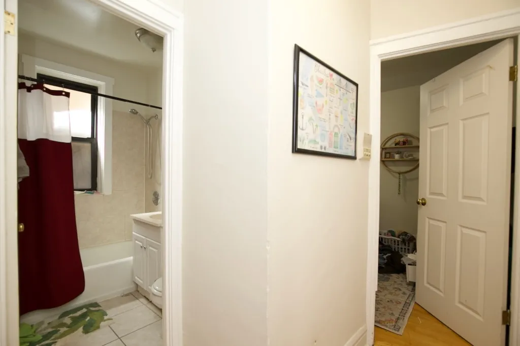 837 W Cornelia Ave, , 60657, USA 60657-unit#2N-Chicago-IL