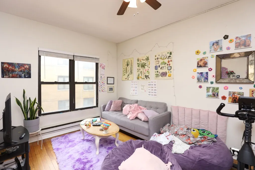 724 W Roscoe St, ,  60657, USA 60657-unit#2N-Chicago-IL