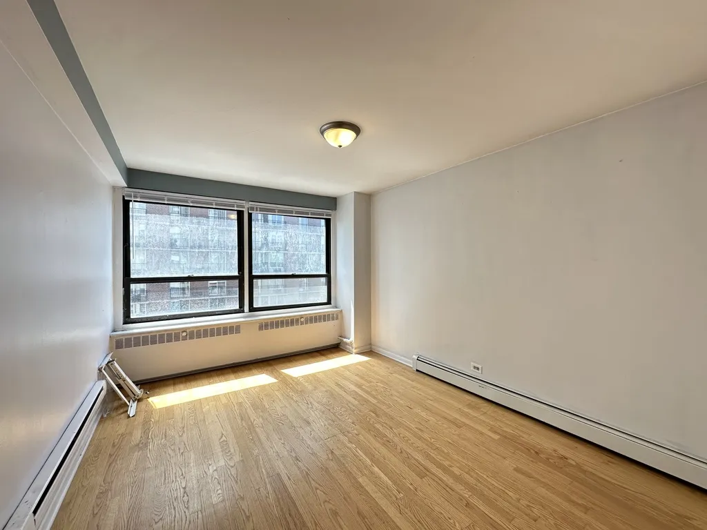 4180 N Marine Dr, ,  60613, USA 60613-unit#701-Chicago-IL