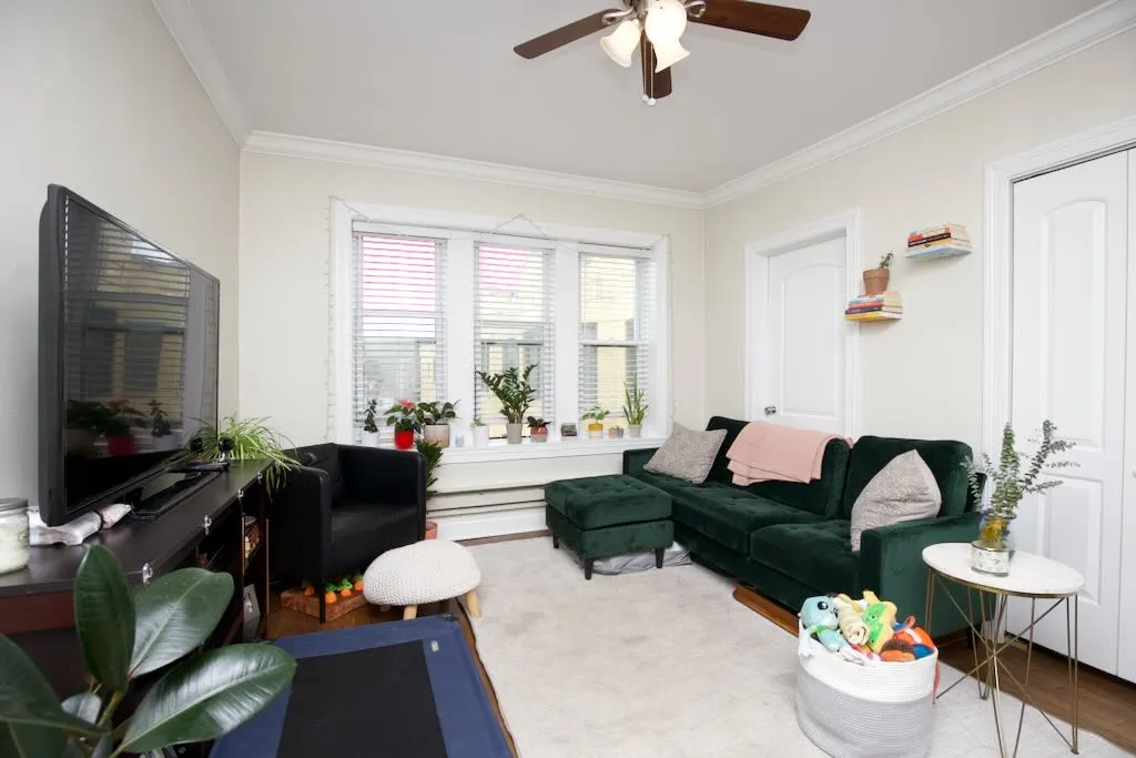 3819 N Greenview Ave, ,  60613, USA 60613-unit#3N-Chicago-IL